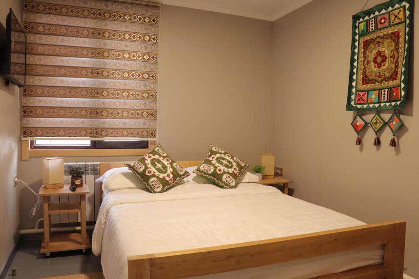Salamat Hotel Bishkek Exterior photo